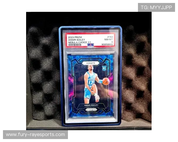 足球球星卡收藏热潮聚焦球星多签限量版价值与未来趋势